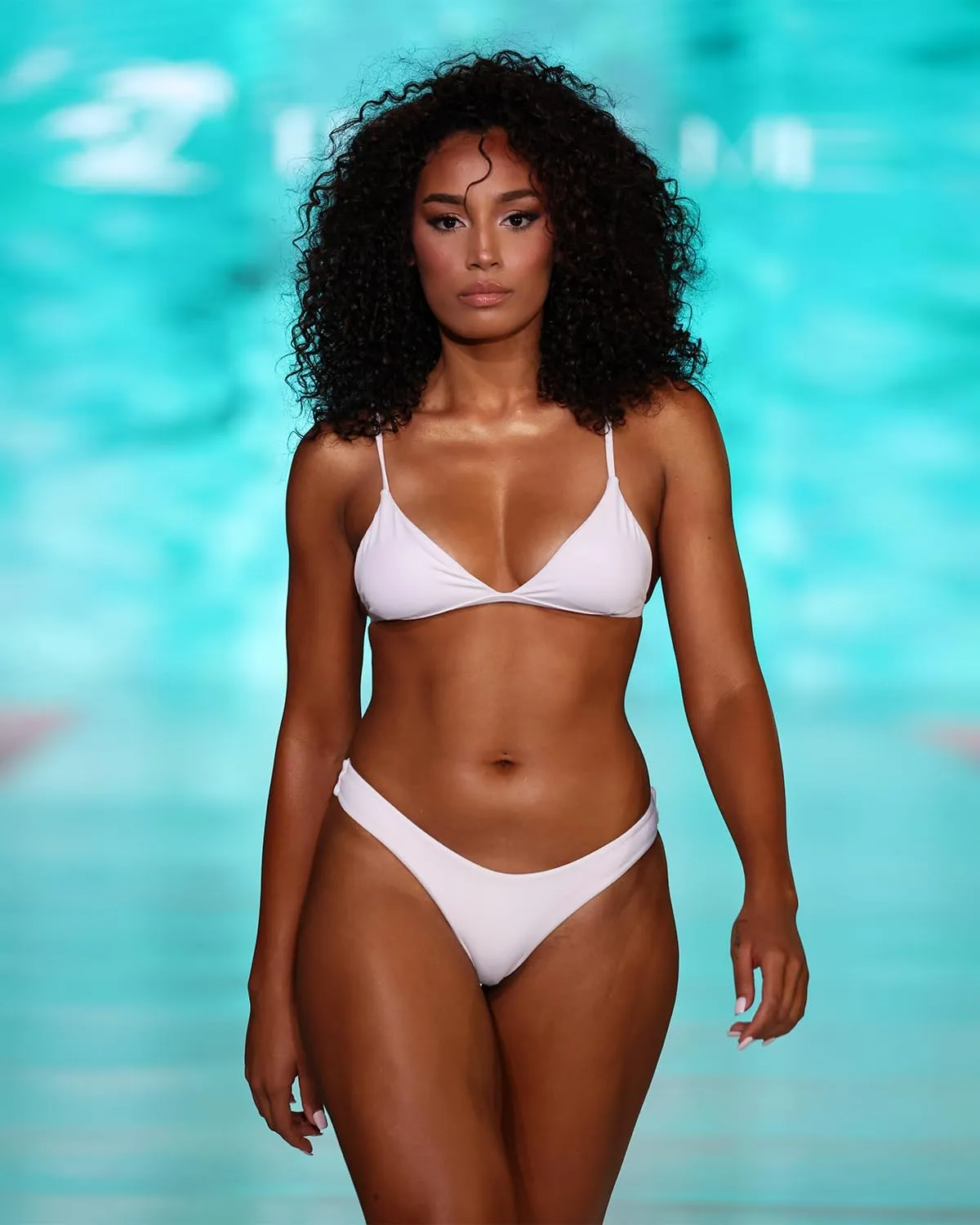 Aqua Eve Women Two Piece Bikini High Cut Swimsuit Triangle Bathing Suit Cheeky Bikini Set