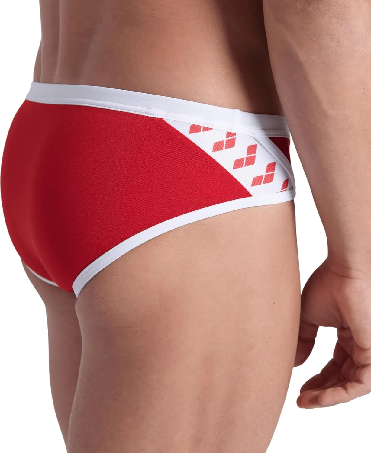 Arena Men's Icons Solid Swim Briefs Professional Training Swimsuit Sports Trunk