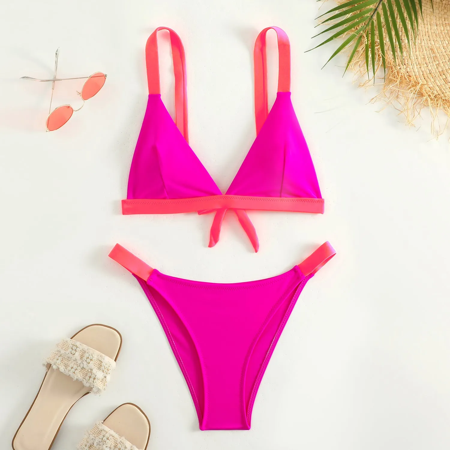 Chic Solid Color Backless Bikini Swimsuit