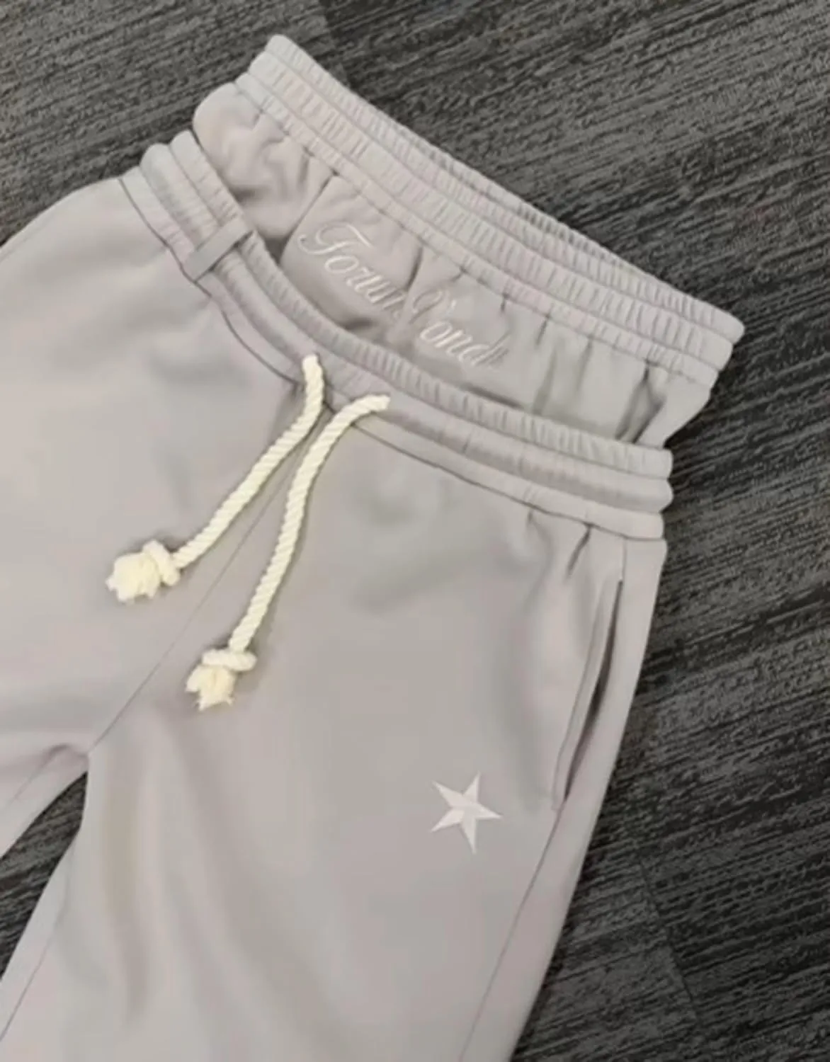 Double Waisted Sweatpants Men Y2k Wide Leg Baggy Sweatpants Loose Star Embroidery Hip Hop Pants Drawstring Gym Joggers