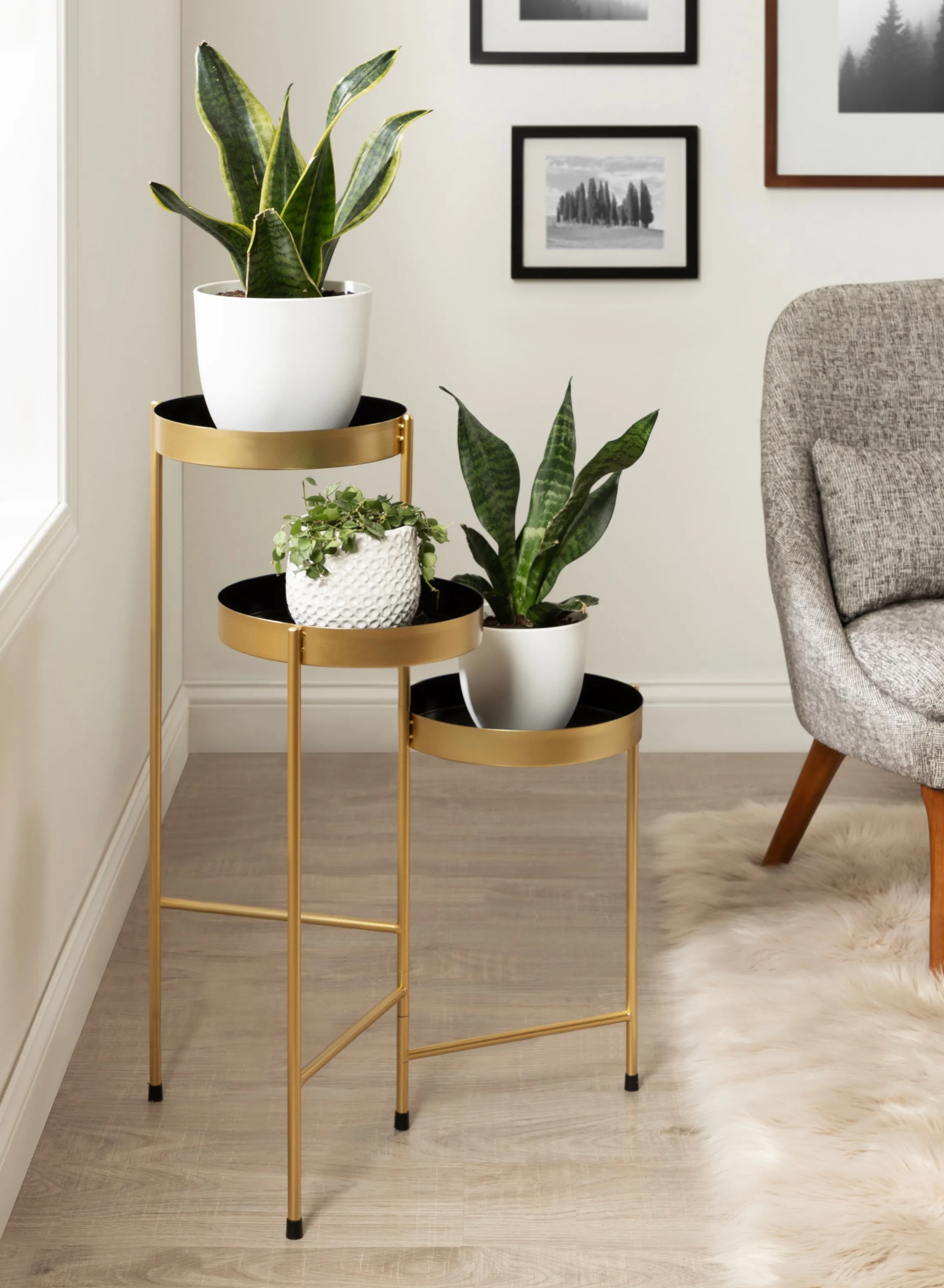 Finn Metal Tri-Level Plant Stand
