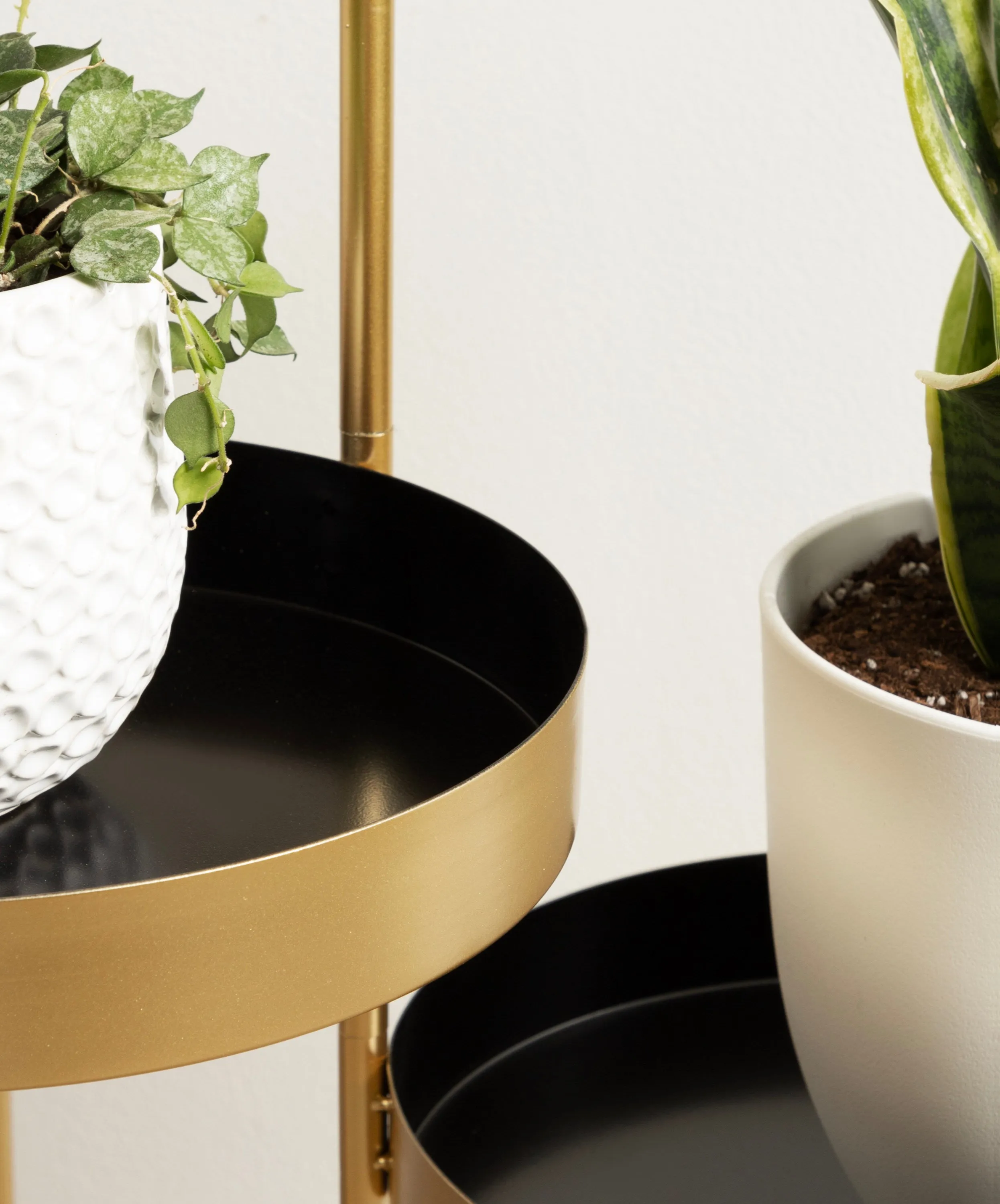 Finn Metal Tri-Level Plant Stand