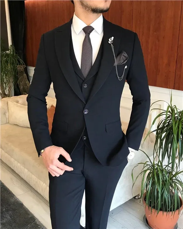 ITALIAN FIT MEN'S CHARADE SUIT BY ITALIAN VEGA® (3-Piece)