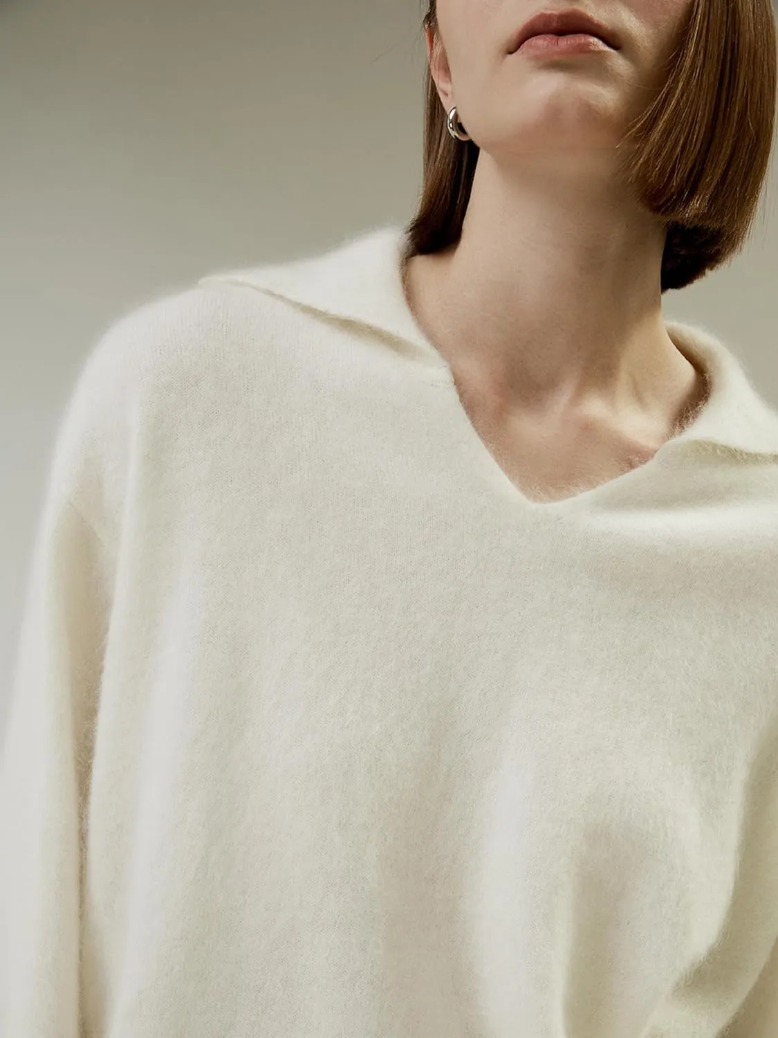 LilySilk 100% Cashmere Sweater for Women Oversized Turn-Down Collar with V-Neck & Long Wide Cuffs Soft Fluffy