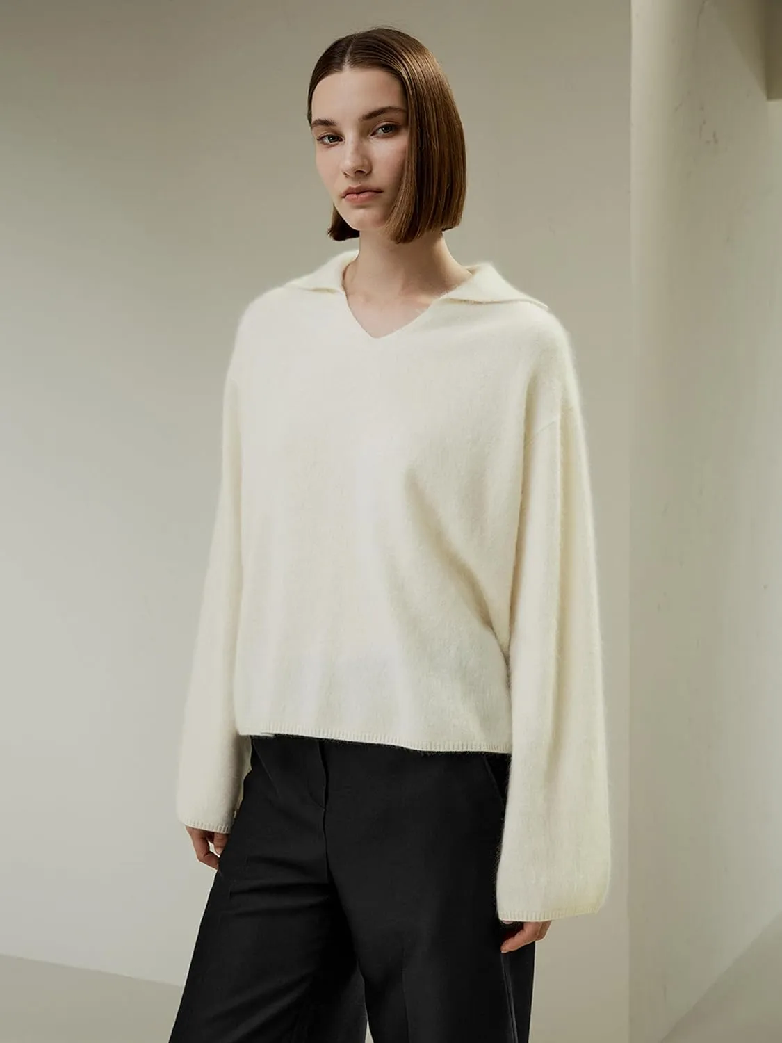 LilySilk 100% Cashmere Sweater for Women Oversized Turn-Down Collar with V-Neck & Long Wide Cuffs Soft Fluffy
