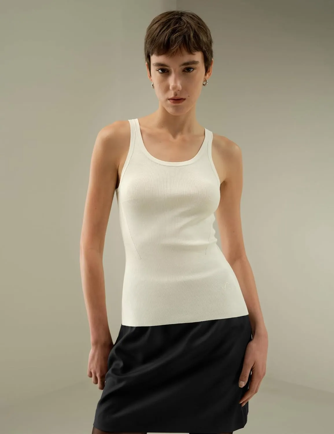 LilySilk Womens Silk Vest Tank Top Ladies Sleeveless Versatile Camisole with Thin Straps and Breathable Stretchy Feel