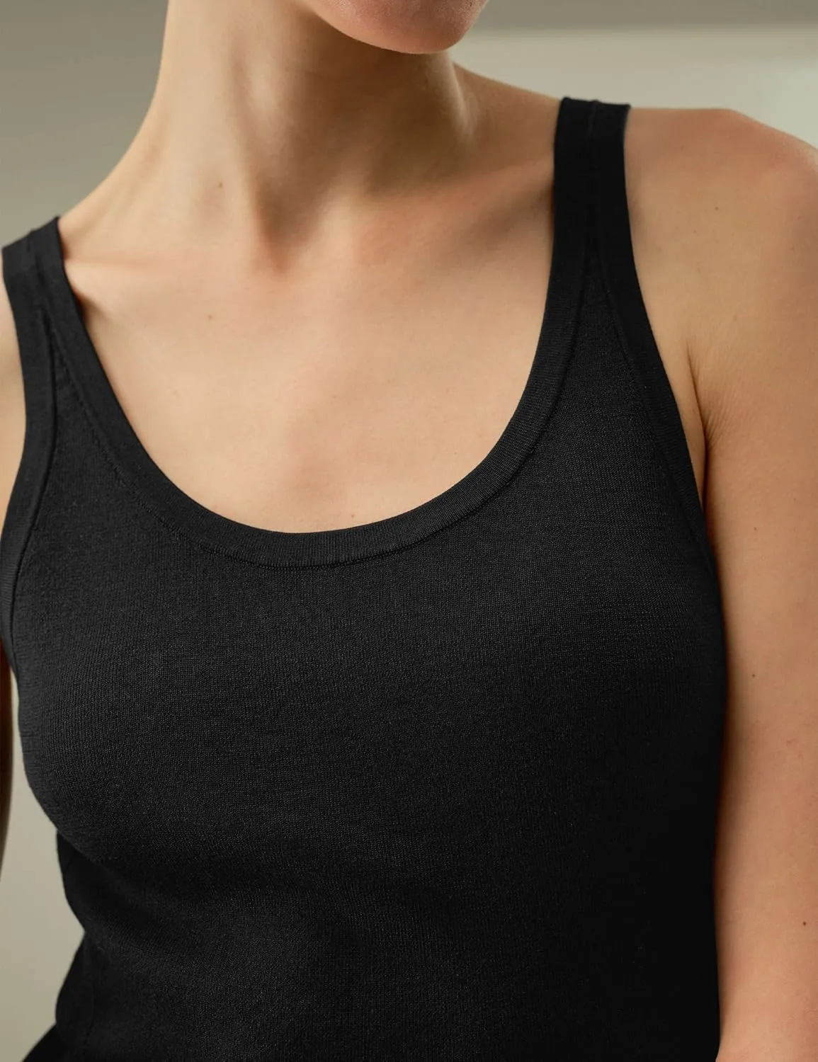 LilySilk Womens Silk Vest Tank Top Ladies Sleeveless Versatile Camisole with Thin Straps and Breathable Stretchy Feel