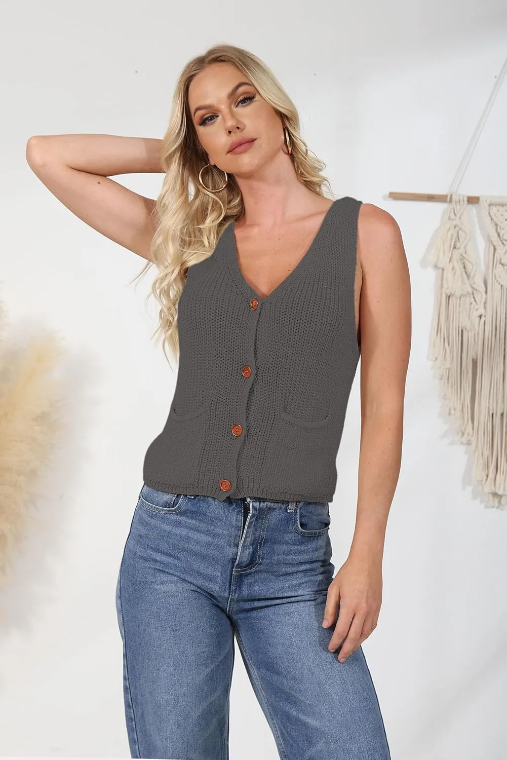 NASKY Women's V-Neck Sleeveless Sweater Vest - Versatile Pocket Design, Ideal for Spring & Fall Layering or Standalone Wear