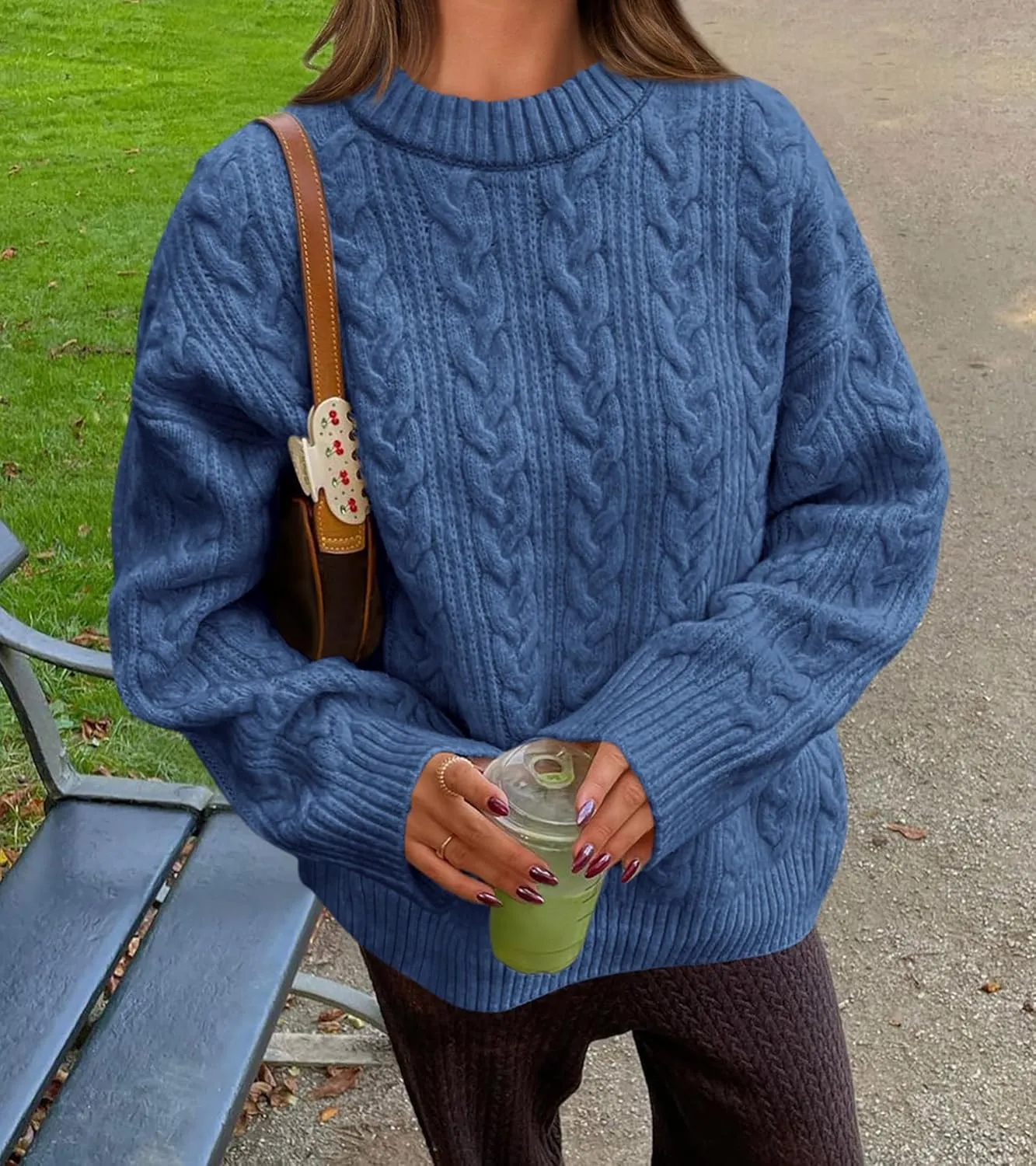 Okiwam Women's Oversized Sweaters Long Sleeve Crewneck Chunky Knitted Pullover 2025 Fall Fashion Solid Color Jumper Tops