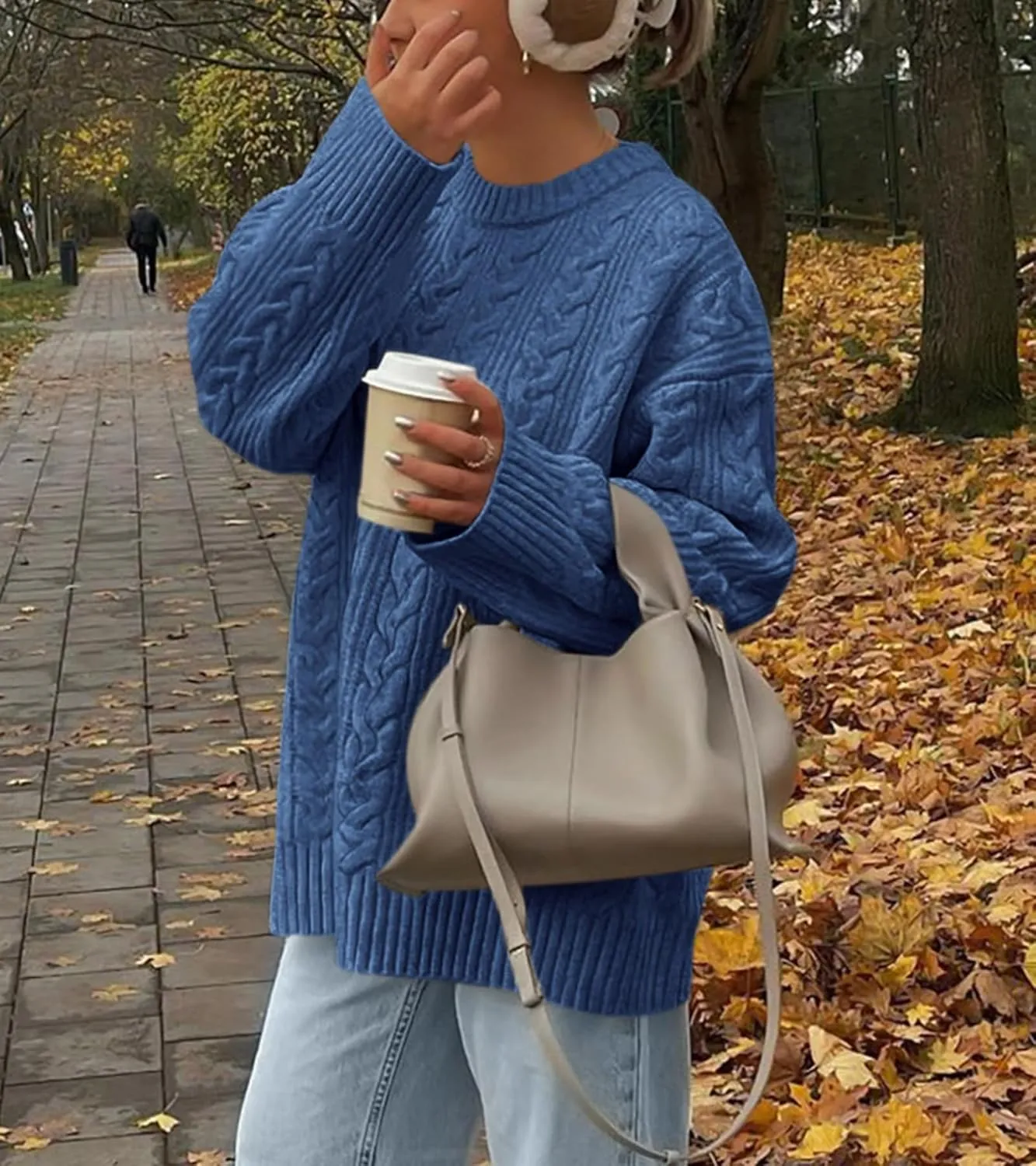 Okiwam Women's Oversized Sweaters Long Sleeve Crewneck Chunky Knitted Pullover 2025 Fall Fashion Solid Color Jumper Tops