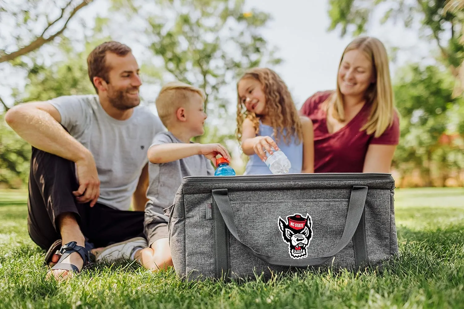PICNIC TIME NCAA Unisex-Adult NCAA 64 Can Collapsible Cooler