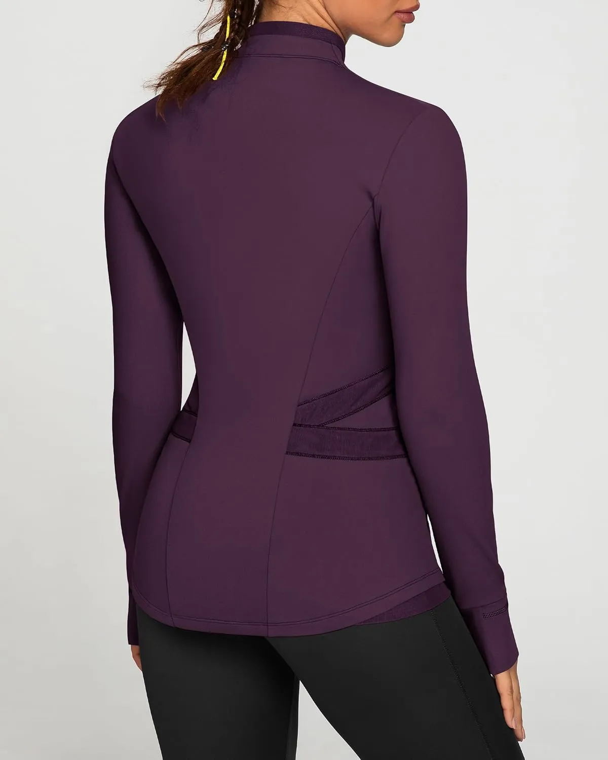 QUEENIEKE Women's Slim Fit Workout Jackets - Zip Up Athletic Running Jacket with Color-blocked Mesh & Thumb Holes