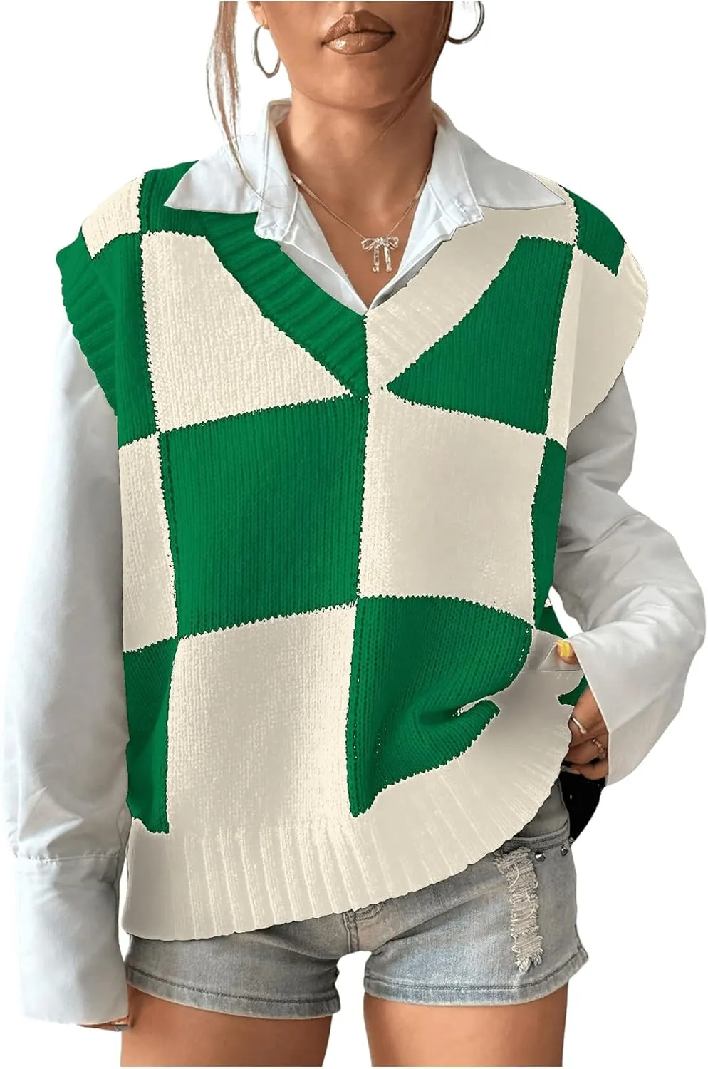 Verdusa Women's Checkered Knit Sweater Vest Loose V Neck Knit Plaid Vest Top