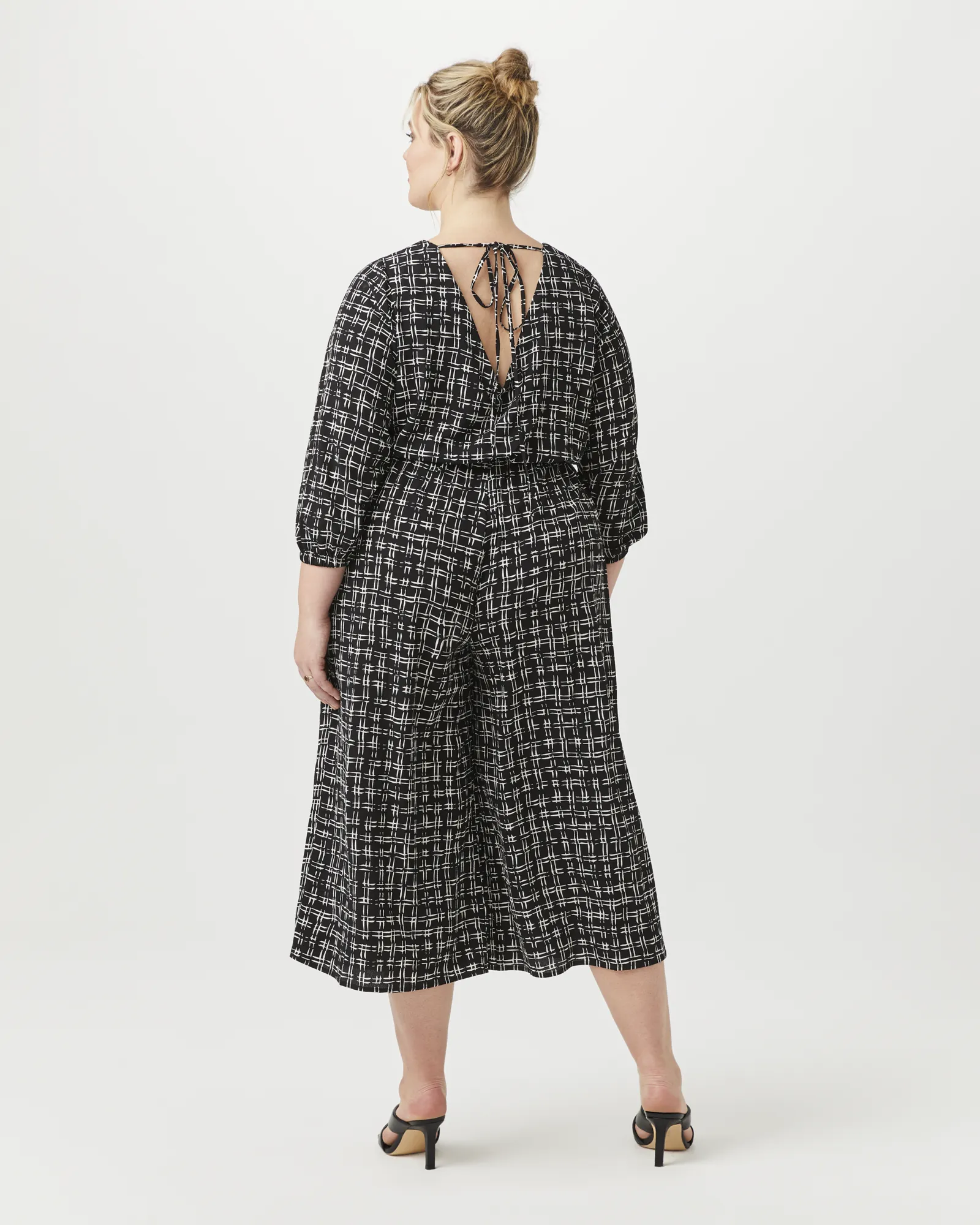Viveka V-Neck Jumpsuit | Navy / White
