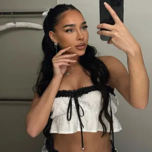 White Lace Contrast Ruched Graceful Crop Top And Shorts Set