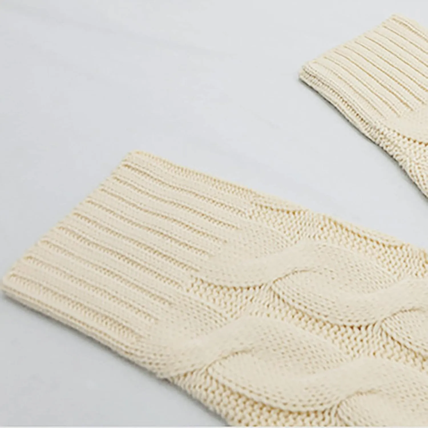 Women's Button Down Long Sleeve Chunky Knit Cardigans Open Front Cable Coat Trendy Sweaters Outerwears with Pockets