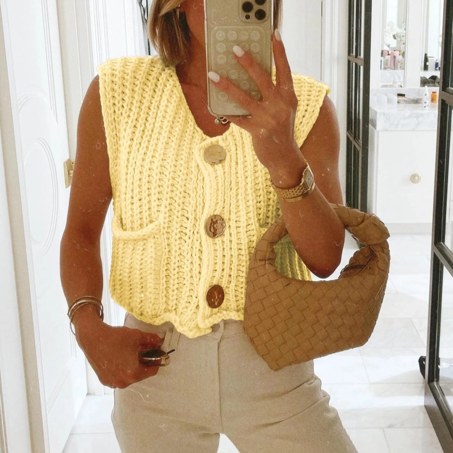 Womens Crochet Chunky Knit Sweater Vest Sleeveless Button Down Casual Cropped Knit Sweater Tops
