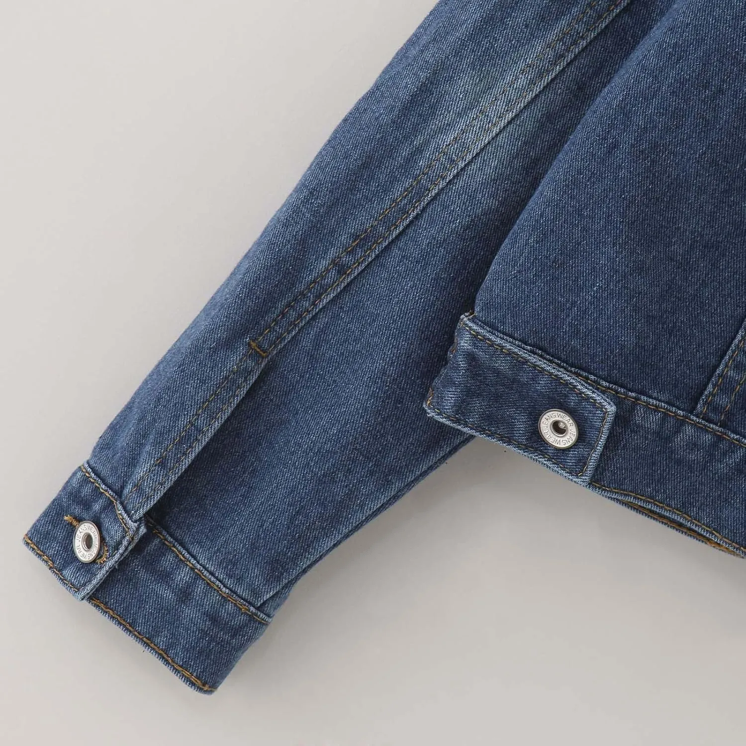 Womens Denim Jackets 2024 Trendy Button Up Shacket Fall Spring Long Sleeve Jean Coats with Pockets Fashion Denim Coat