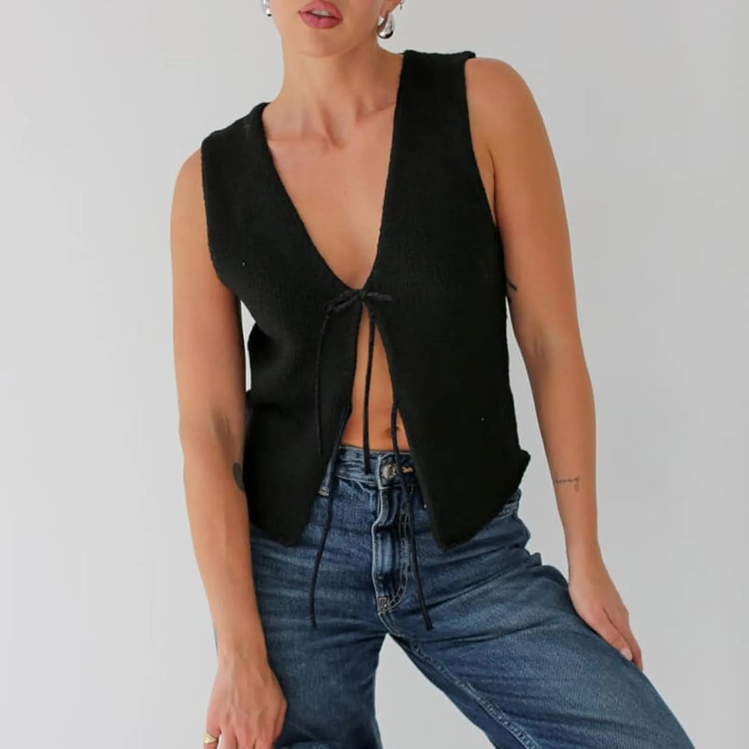 Women's Tie Front Crochet Sweater Vest Y2k Sleeveless Knit V Neck Top Casual Vintage Going Out Streetwear