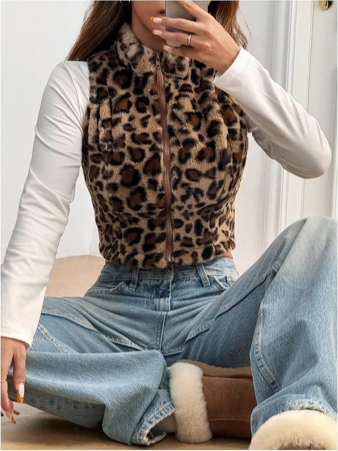 Women's Y2k Leopard Print Cropped Vest Jacket Zip Up Fuzzy Sleeveless Cheetah Outwear